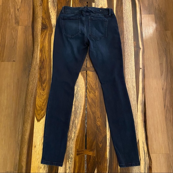 Cabi Dusk Destructed Skinny Jeans - Picture 9 of 11